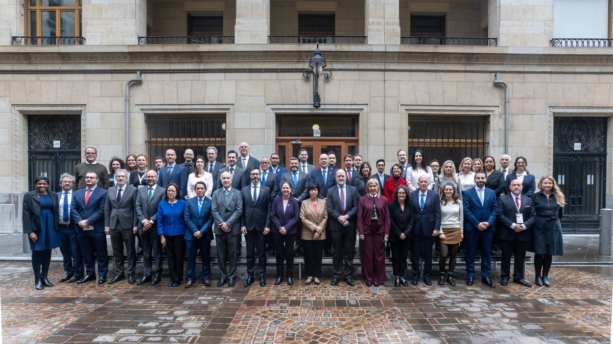 🇪🇺🫱🏼‍🫲🏽🌎La UE y América Latina sientan las bases de la para una cooperación más sólida en materia de Justicia contra el crimen organizado. 

Reunimos a➕de 100 representantes de alto nivel, 24 de ellos EEMM 🇪🇺 y 16 LATAM, para consolidar una cooperación más efectiva.