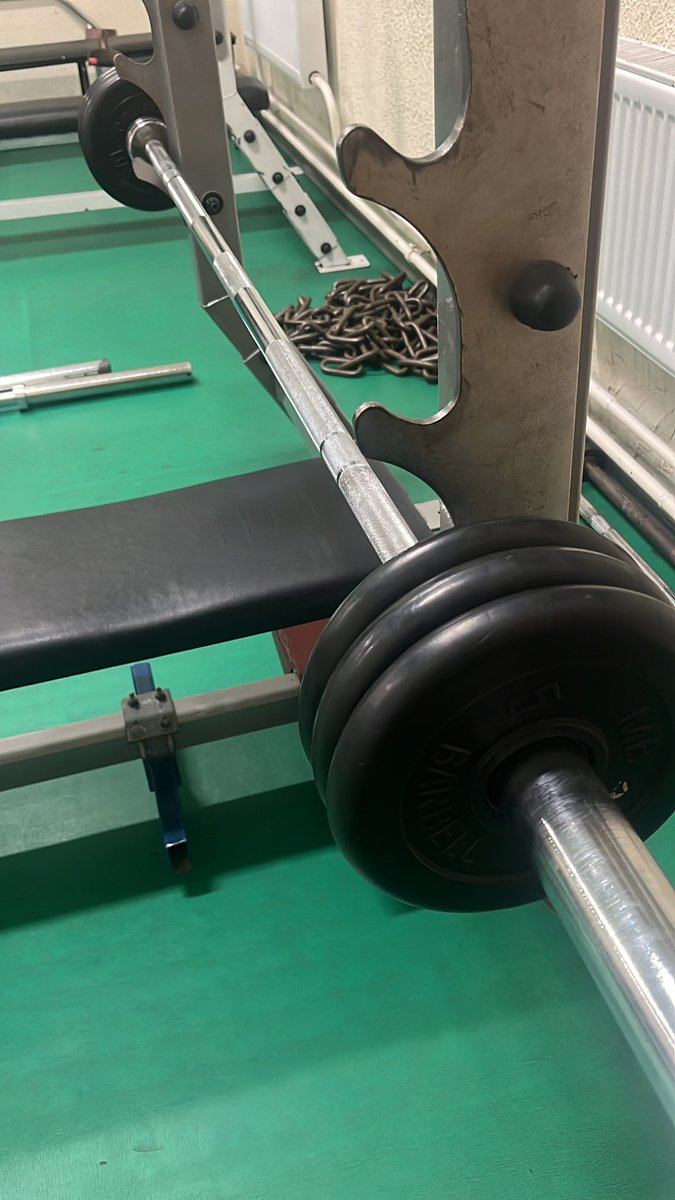 Физкульт привет внеплановый, хоть день и ног, но бицепс скучал