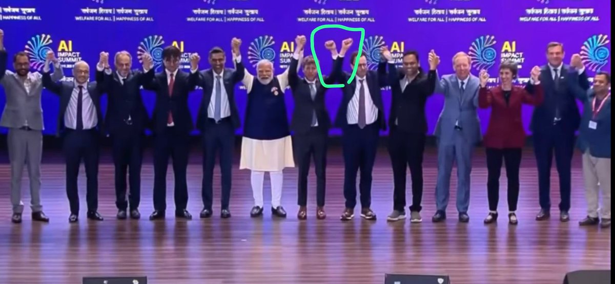 jasminerc's tweet photo. Jab AI Haath se nikal gaya ( AI getting out of hand) #AIImpactSummit @ChatGPTGoneWild @claudeai https://t.co/swd6D2n6yC