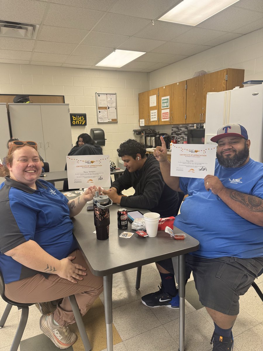 LISDTransport's tweet photo. Recognizing excellence in transportation services. 🚌⭐️
Thank you to our bus drivers for your dedication, professionalism, and commitment to safety.
Your service is valued and appreciated🏆

#LISDTransportation
#BusDriverAppreciationMonth
#SchoolTransportation
#PublicService https://t.co/AUShX5HJON