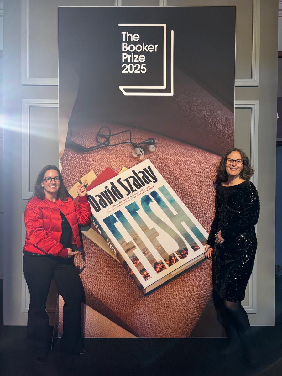 The Reading Agency tweet media