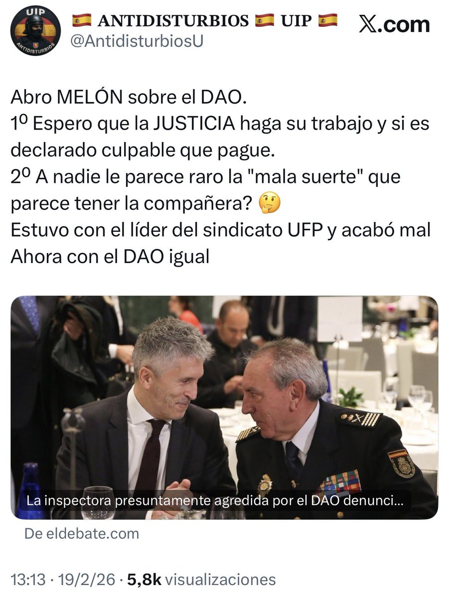 Hay que ser MISERABLE para esconderse en una cuenta anónima e intentar manchar la imagen de la víctima.

Puedo respetar la opinión, otra cosa que la comparta, pero hazla dando la cara COBARDE.

Que cualquiera puede decir que eres un cobarde que le debes algo a Jota…