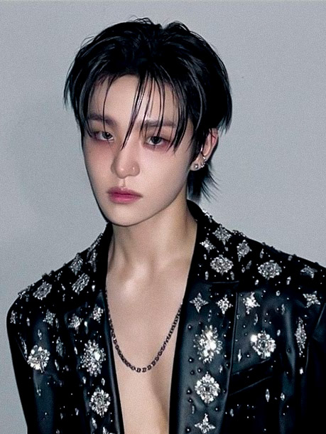 angel jihoon                                   his evil twin
