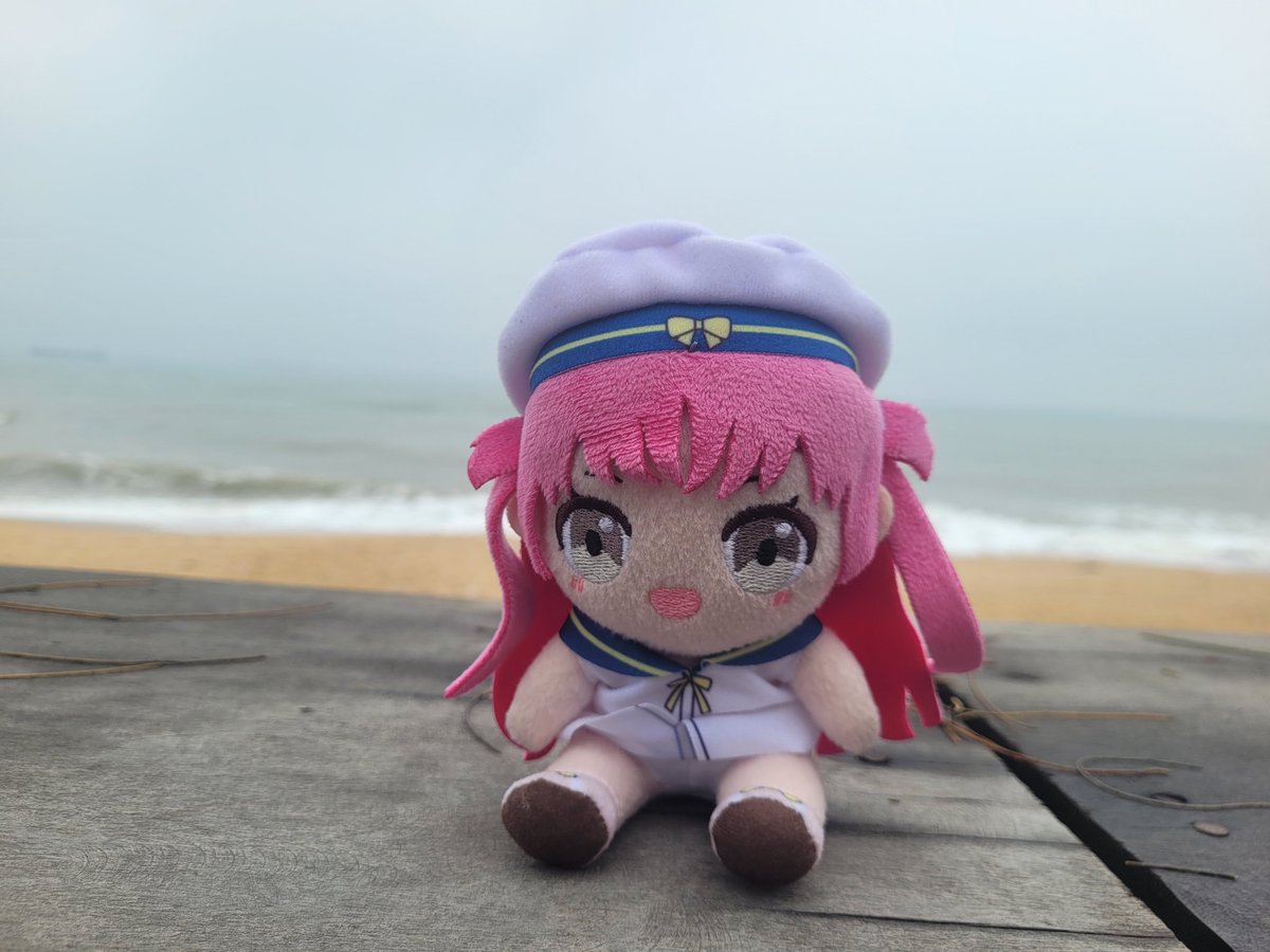 TookoUmi's tweet photo. fUmi diary no.27
Smile Umi havin fun at the beach https://t.co/04rFxesoXh