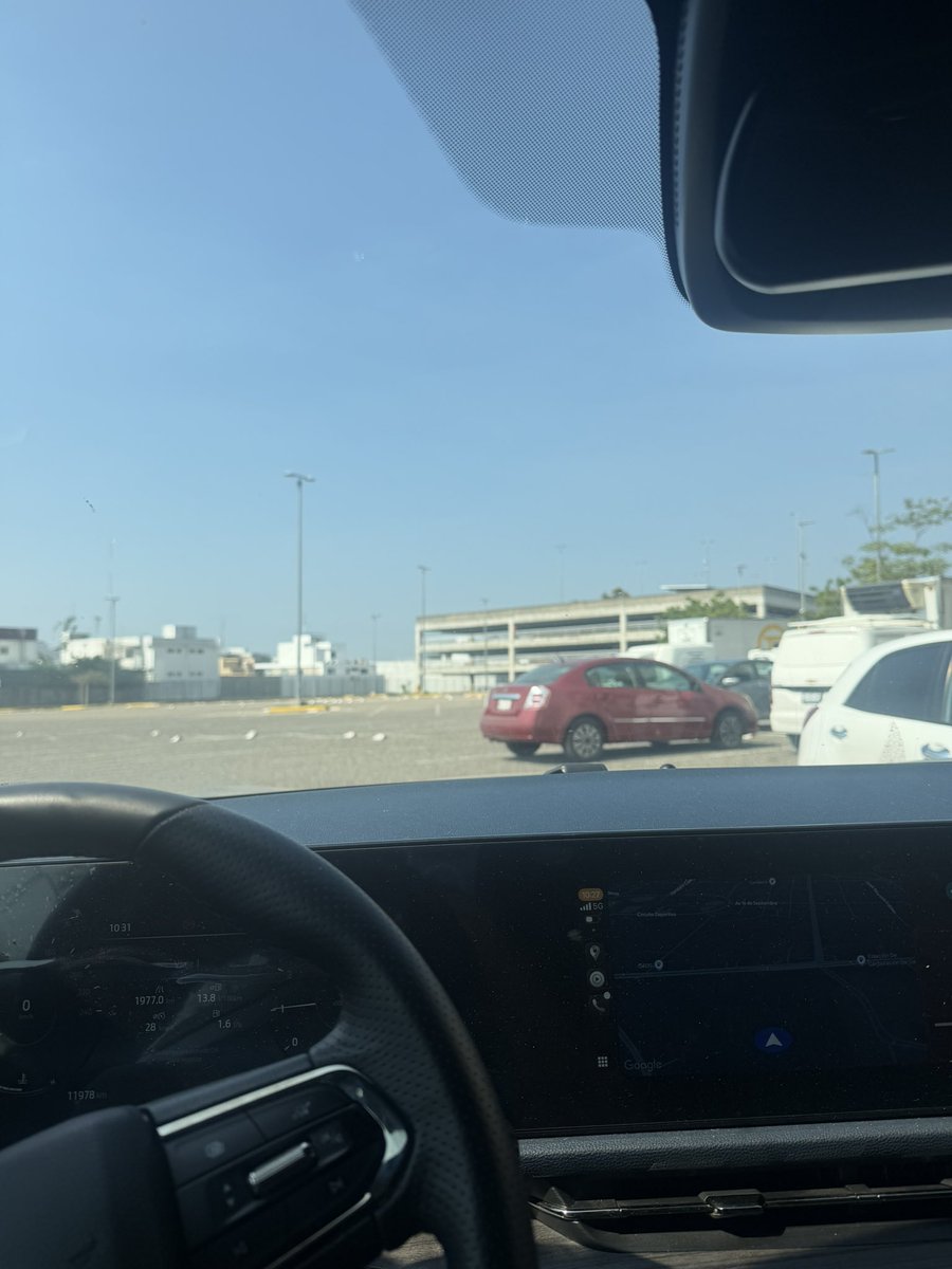 Aires075 tweet media