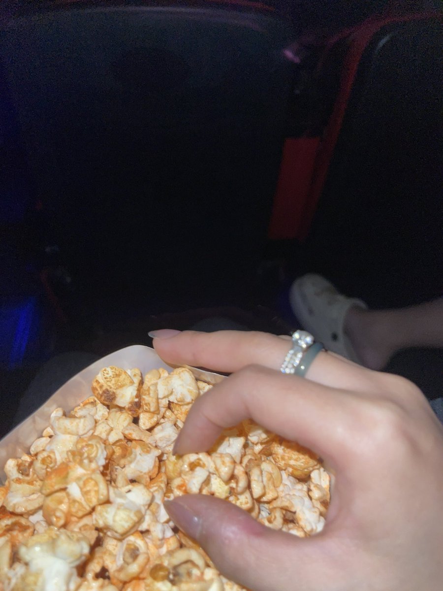 Kiều Anh tweet media