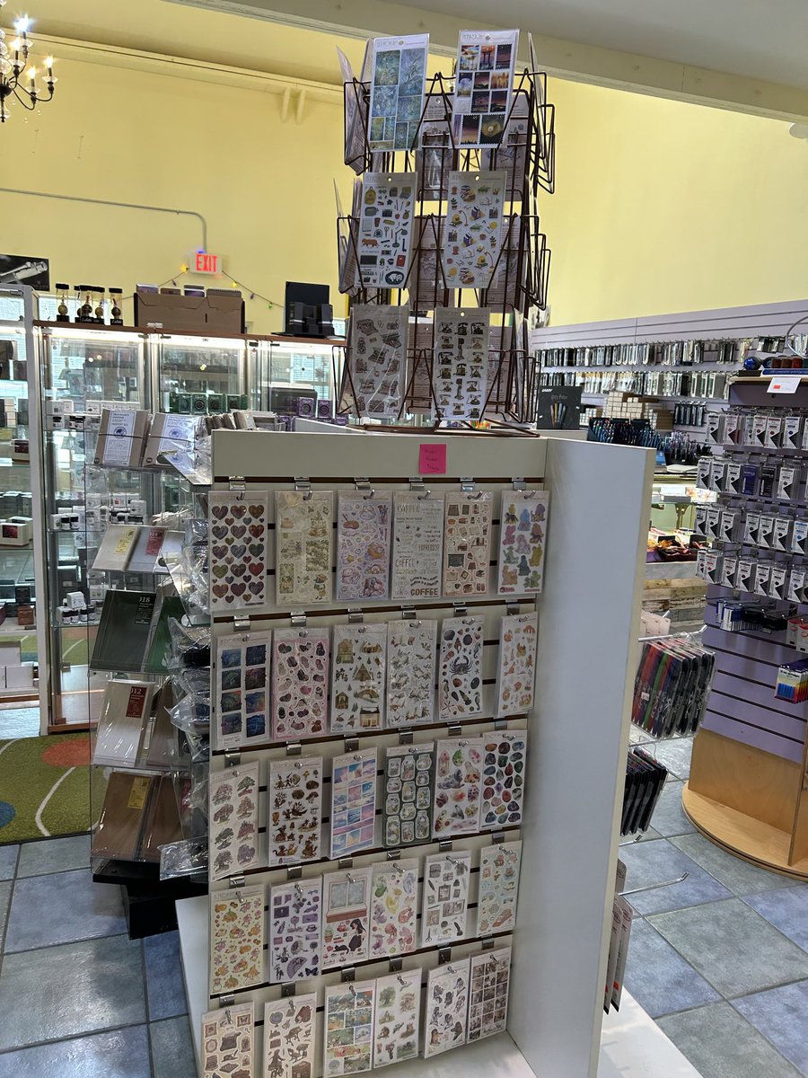 Pam - Pen Lover tweet media