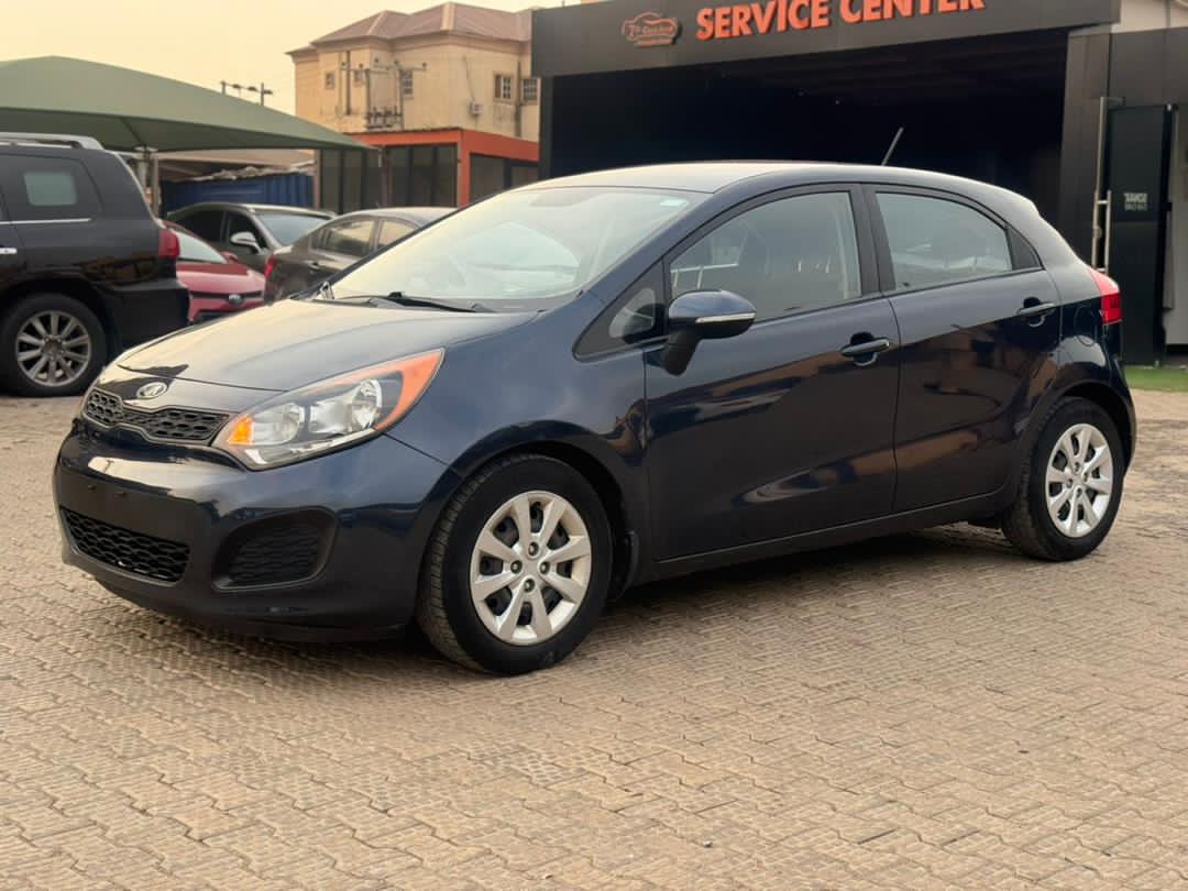 datogoniboy_'s tweet photo. Foreign used 2014 Kia Rio Hatchback | Smart & Simple
Fuel-efficient • Reliable • Compact & easy to park
Perfect stress-free daily driver.
💰: 9.8m
📍Abuja | 📞or DM 0811 817 0832
#gernniemotors #KiaRio #FuelSaver #NaijaCars #AbujaTwitterCommunity Afang https://t.co/B1GNYKgY3y