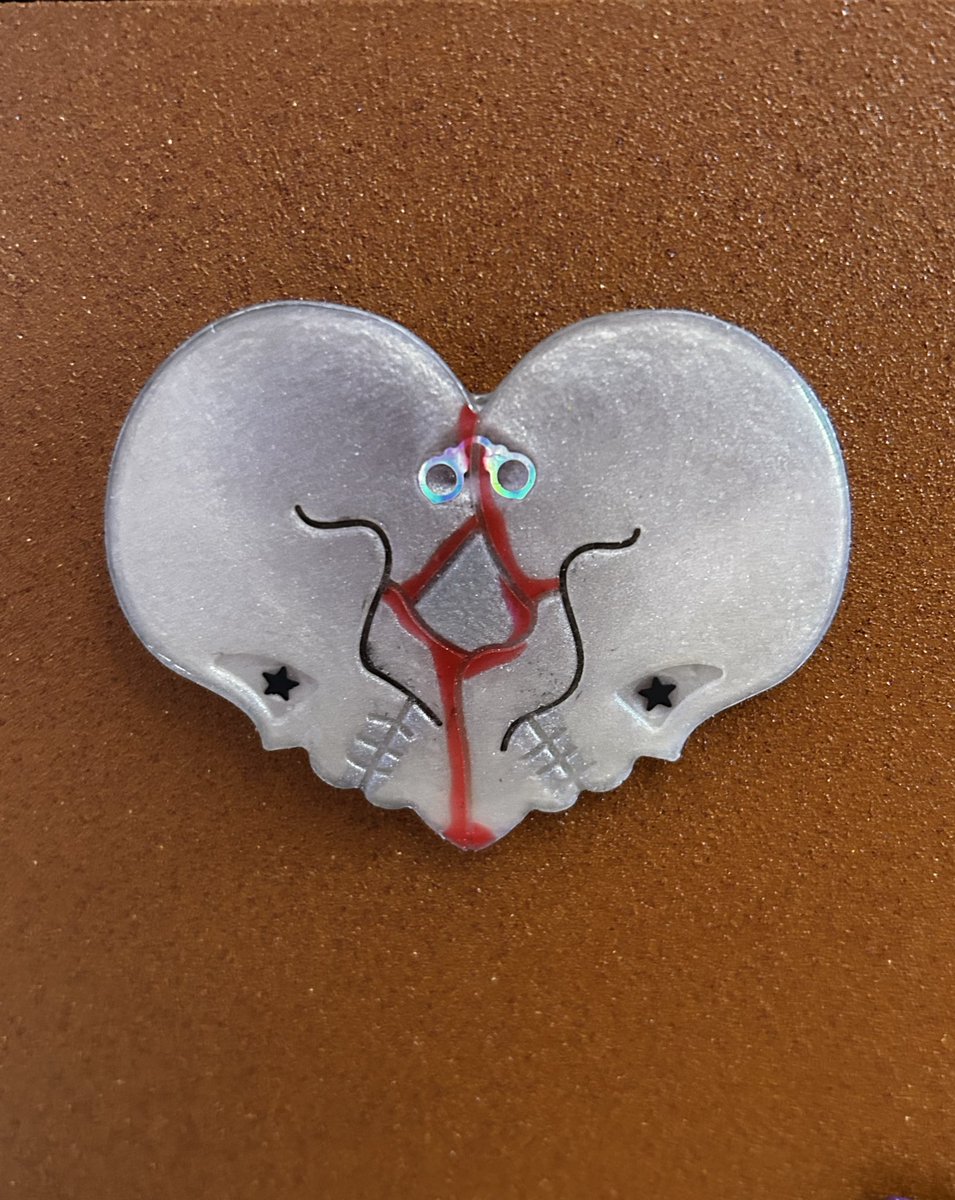 XntriKtheOrig's tweet photo. I finally added a magnet to this piece 🤭
What would you call it ???
A flip flopper 🙃
Heads Down 👇
Locks of Love ❣️
Help me out 🫵
#AlwaysBeLearning https://t.co/Y8st32qiZ6