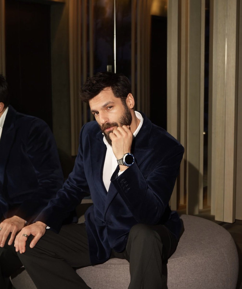 MCP_74_'s tweet image. Mi marido 😍 #SerkanÇayoğlu