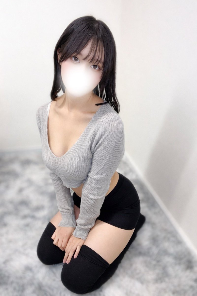 みさとだんちゃんが、しおりちゃんを責めるところ見たいM男くんいる？
しおりちゃんが女の子2人に寸止めされて下品にマゾ堕ちしちゃう姿、、
M男くんは見るだけ、おなにーも禁止やで🤭🔞
見たい人はリプで教えて！！♡