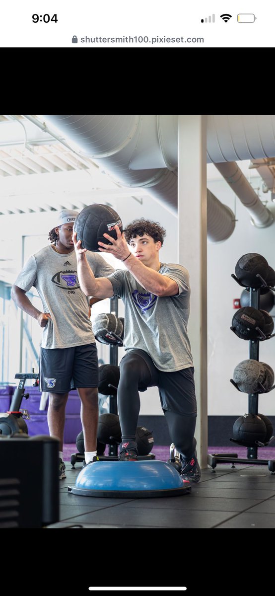 ShawnCorchado's tweet photo. Day by day #DIG  @CoachEliGardner  @CoachHebert12 https://t.co/m4MvXgyyiv