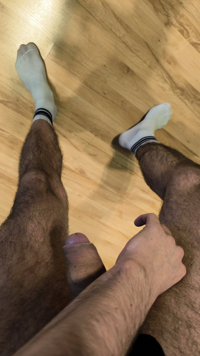 Bartosz_kajak's tweet photo. Miałbyś ochotę go użyć?
#gay #polishgay #gaypoland #gej #europegay #gayworld #kinky #hairgay #hairlegs #gaysocks #horny #daddyforson #gaydaddy #public #cruisinggay #cruising #polishcruising #fuck #sex
@ohgej https://t.co/s4XAtqQ61z