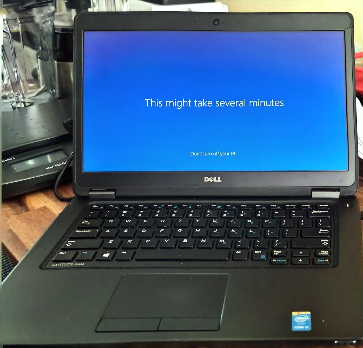 dmcjeff's tweet photo. Used dell laptop 160- https://t.co/JMHD1E0Jey
