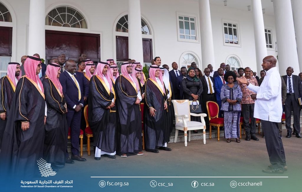 FSC_KSA's tweet photo. تعزيزاً للشراكة، رئيس أوغندا يوويري موسيفيني يخصص مجمعاً صناعياً للاستثمارات السعودية لوفد مجلس الأعمال برئاسة أ. علي السويح، مستعرضاً الفرص الواعدة في قطاعات الألبان والبن والمنتجات الغذائية في أوغندا.
#اتحاد_الغرف_السعودية https://t.co/VzmQWunjxl