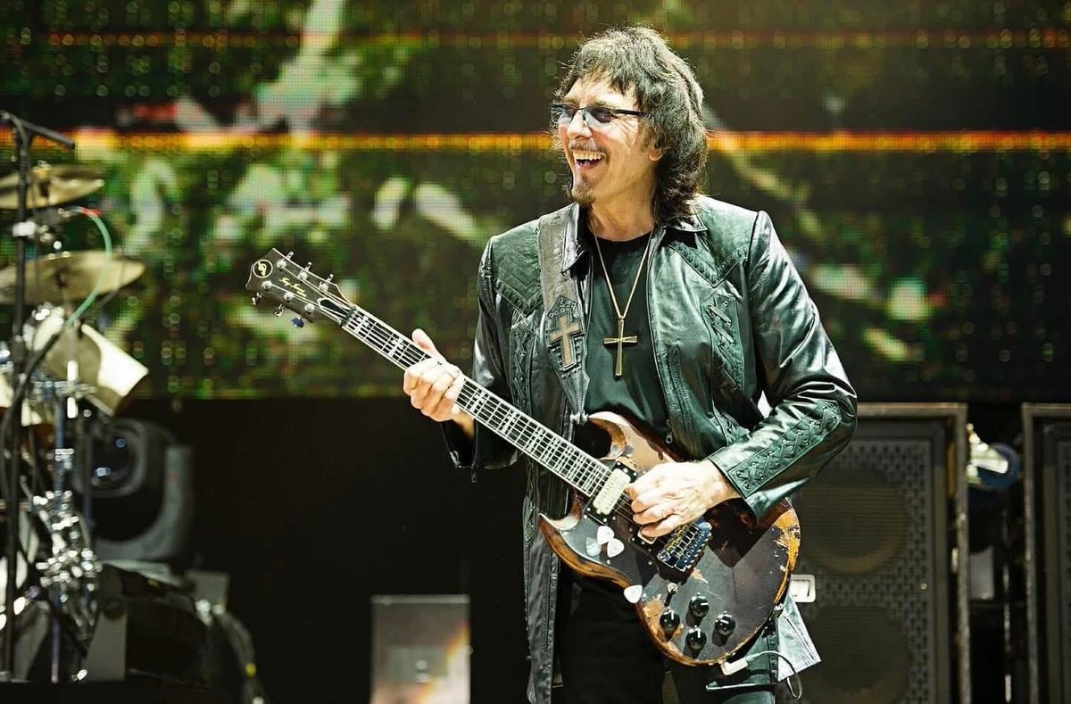 Happy Birthday to Tony!
📸: <a href="/RossHalfin/">Ross Halfin</a>