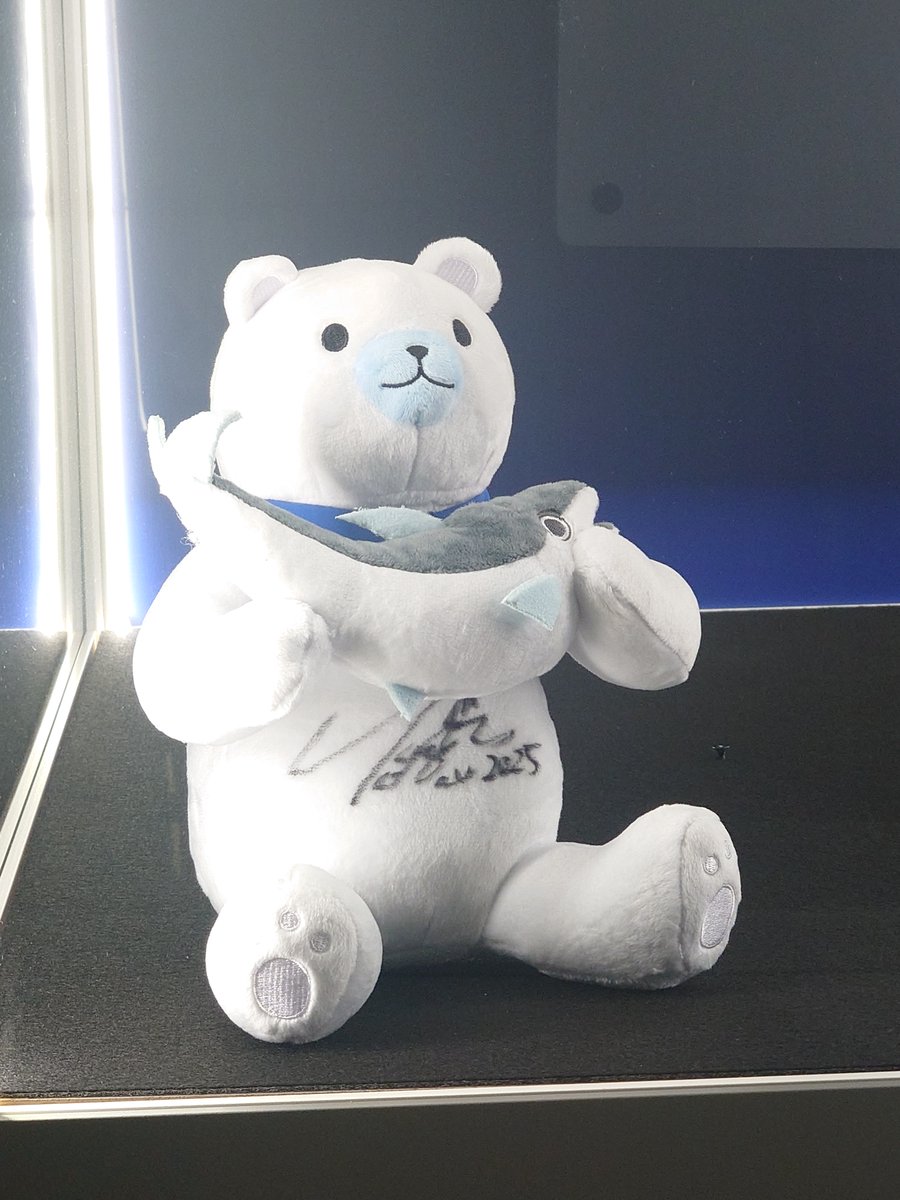 1/31 新大阪 #AQUA と #Haier の展示 以前来たときには無かった サイン