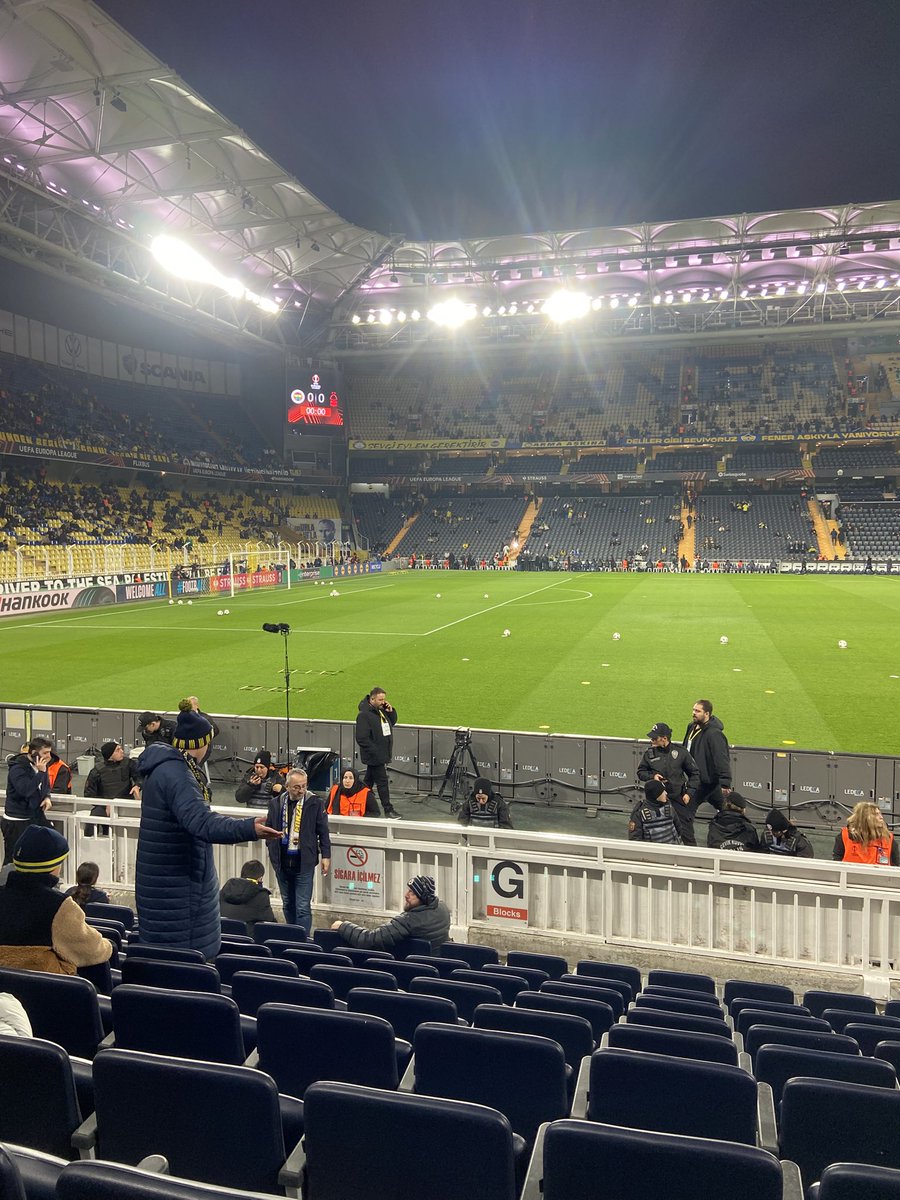 sinandill's tweet photo. Başarılar FB💛💙 https://t.co/pdCUG1S0SF