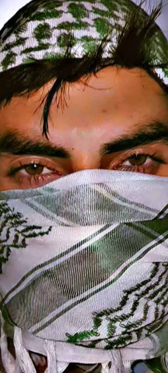 LoneHadi7's tweet photo. Masked face. Unshaken faith. Alpha mindset. Ramadan Mubarak 🌙 A month of mercy, reflection &amp; gratitude. Ya Allah, accept our fasts and forgive our sins 🤲 https://t.co/YwkkYAsW8M