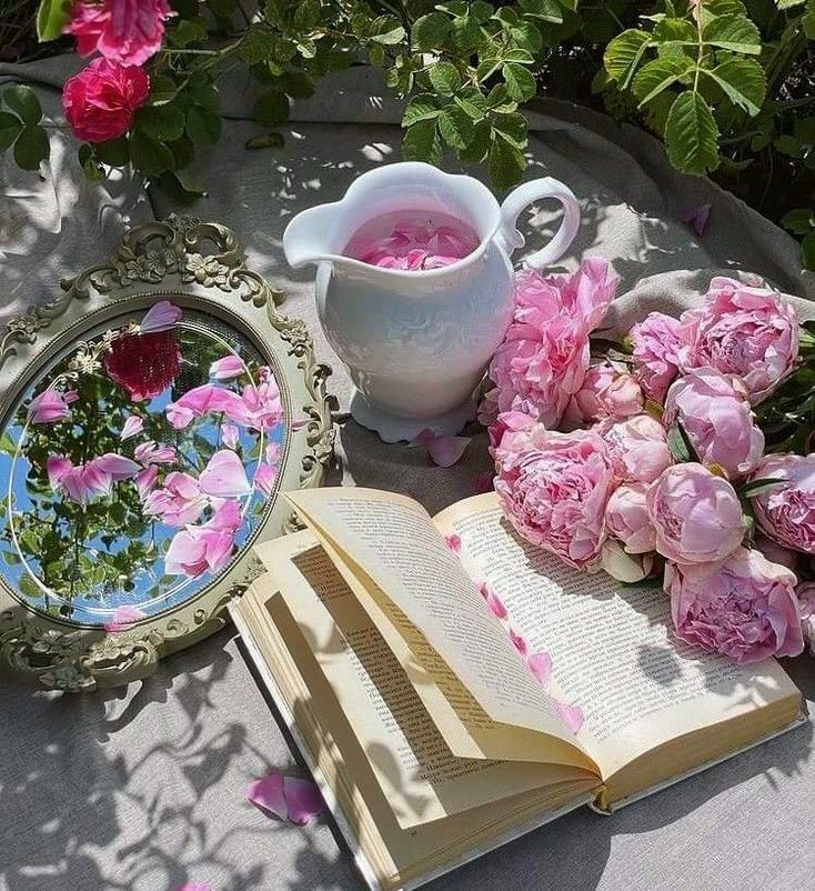 𝓞𝓷𝓵𝔂 𝓐𝓮𝓼𝓽𝓱𝓮𝓽𝓲𝓬 (@oaesthetiicc) on Twitter photo 