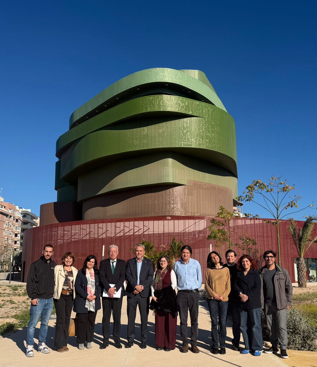 RectorUMH tweet media