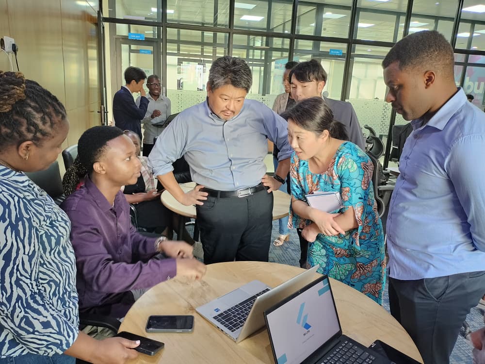 JicainRwanda's tweet photo. On February 13, the 7th Joint Coordination Committee of the Digital & Innovation Promotion Project convened at MINICT, bringing together core project members and key stakeholders from MINICT, RISA, ILO, Huye District, JICA Rwanda, and a mission from JICA Headquarters.

The Committee reviewed and confirmed the Project’s overall progress since inception, acknowledging the successful completion of key outputs. Together with all stakeholders, we’ll run through up to September 2026 to refine and disseminate the “Rwanda Model” in this area.

As part of the meeting, the top five startups from the Huye and Musanze Innovation Hubs, graduates of this year’s   Hanga Hub Incubation Program, showcased their solutions, creating a valuable opportunity to engage directly with stakeholders and receive insightful feedback to further strengthen their innovations. (Dentalsight AI and Be Life from   Huye / VEGGIEFISH, AYASHI GROUP, and CAVGO from Musanze)

JICA extends its sincere appreciation to MINICT, RISA, district partners, and all other stakeholders for their strong cooperation throughout the project. We remain committed to supporting the timely completion of all project outputs and ensuring   sustainable impact for Rwanda’s digital innovation ecosystem.

@RwandaICT @RISARwanda @HuyeDistrict   @MusanzeDistrict @HubHuye2 @HubMusanze @asyv
#DigitalInnovation   #DigitalTransformation #PartnershipsForDevelopment