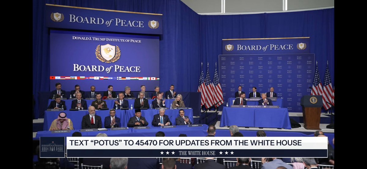 Masih ga habis pikir kenapa ada Indonesia disini 😭😭😭