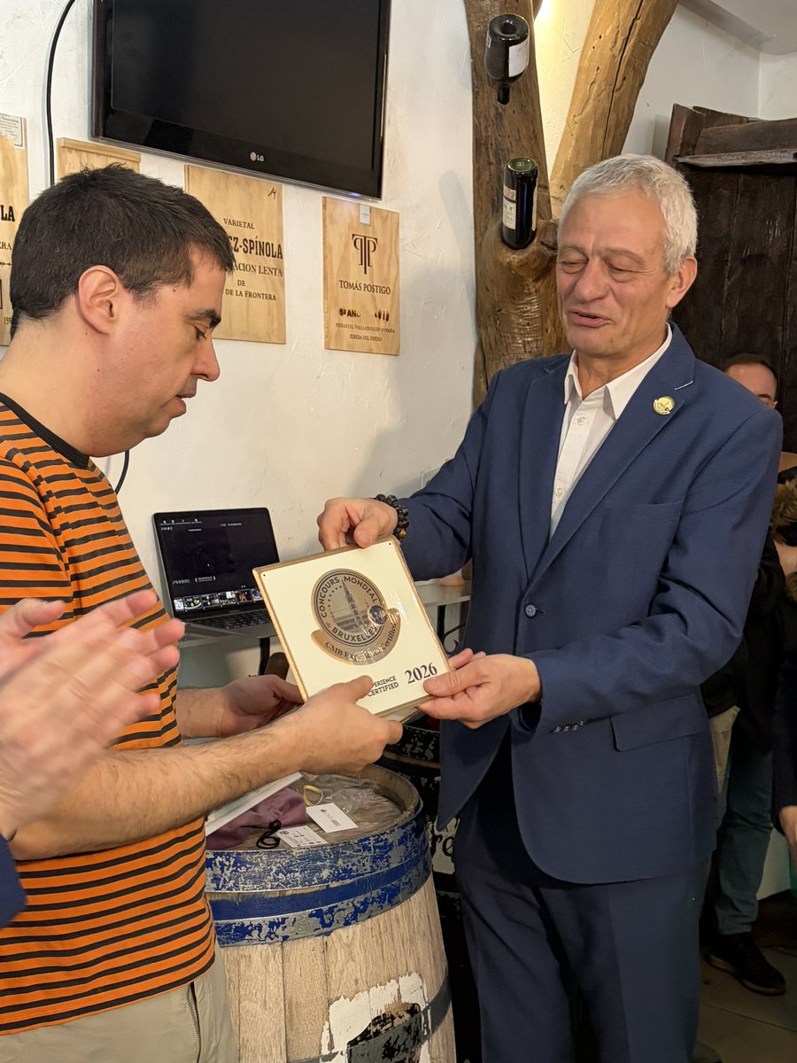 D.O. Cigales tweet media