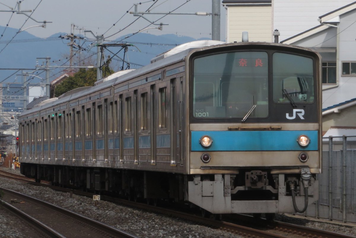 SEMBOKU_103's tweet photo. 205系1000番台の人気の無さにビビってる今日この頃
ワイ知ってるよ、引退間近になったら手のひらクルックルする事に https://t.co/uBHLfhgz9g