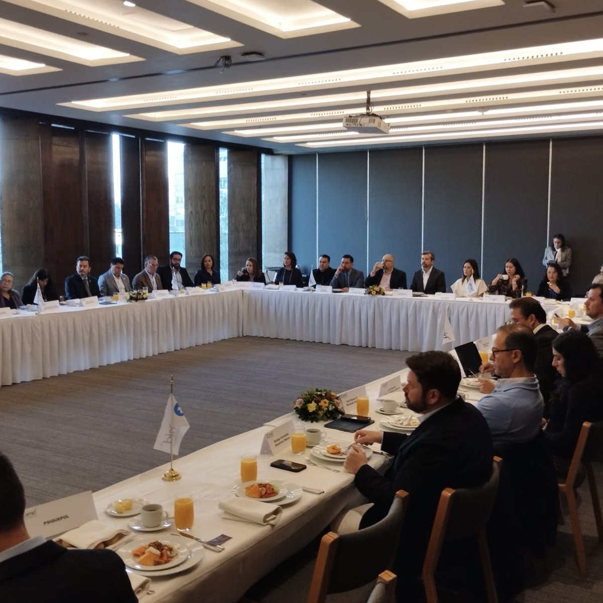 AMID - Dispositivos Médicos México tweet media