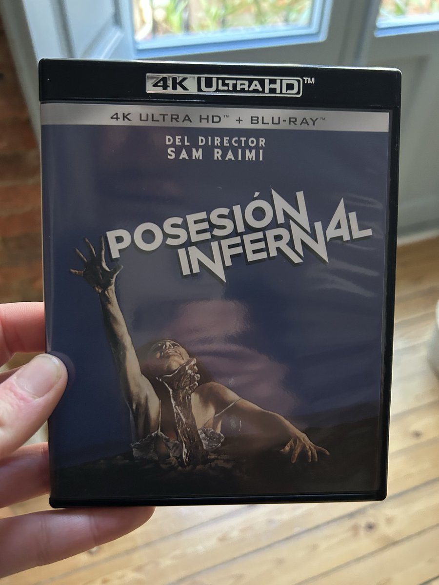 Hoy tarde en una cabaña en el bosque