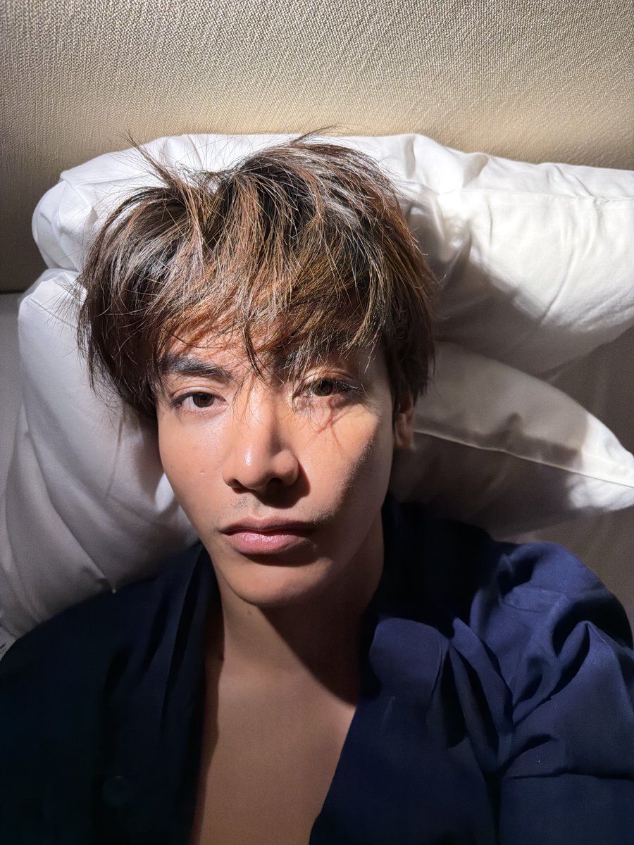 ChenRcj's tweet photo. คือห้องนอน มีสองเตียง กลัวผี  #DareYouToDeathEP9 https://t.co/xLzk888aSk