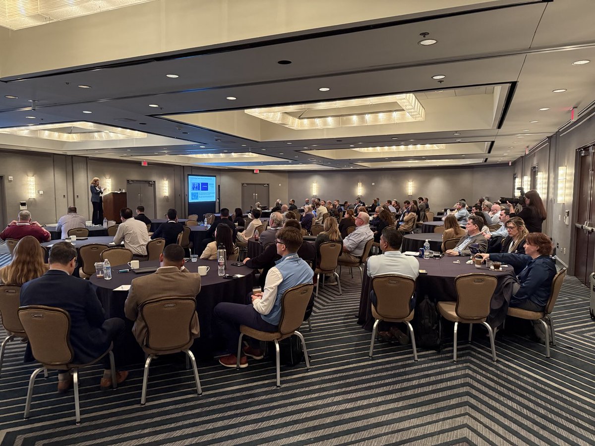 Eric R. Byer tweet media