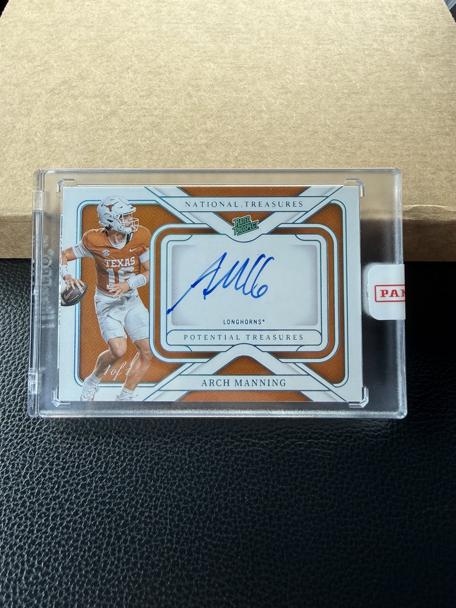 ChuckLicha tweet media