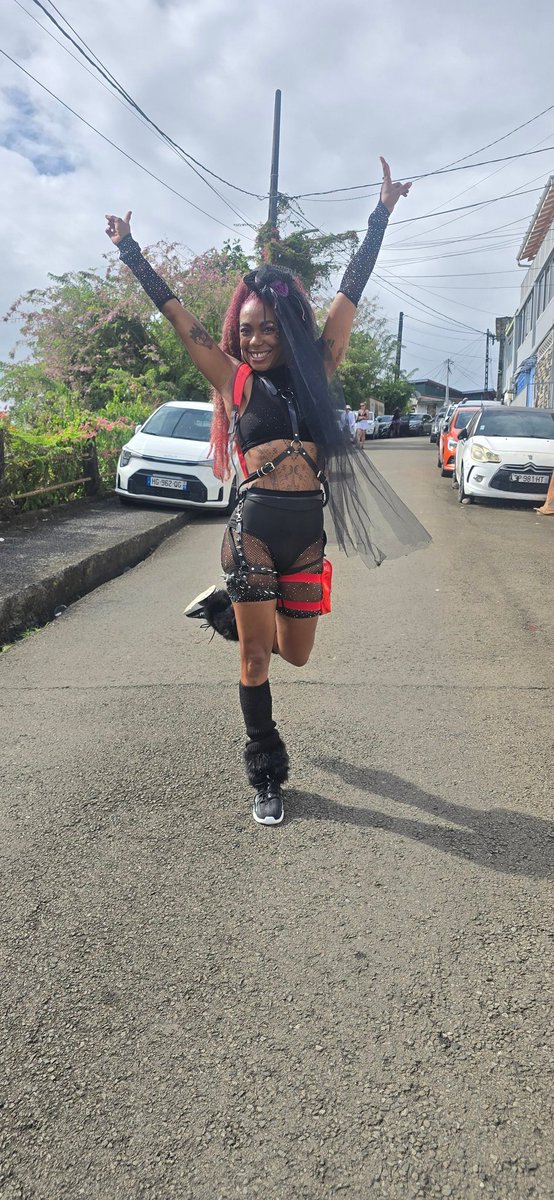 Meenah 💎 tweet media