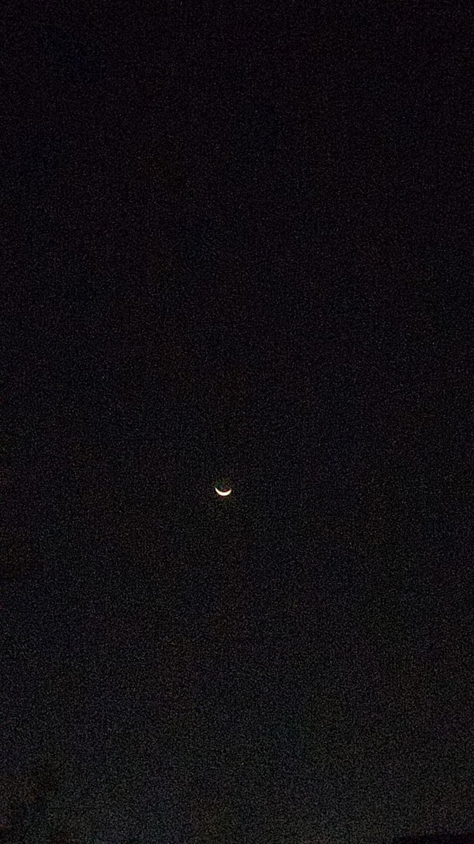 albatahani2's tweet photo. @Ashraf131249 ظهور هلال اليوم الثاني من رمضان https://t.co/dP1yvXD7MM