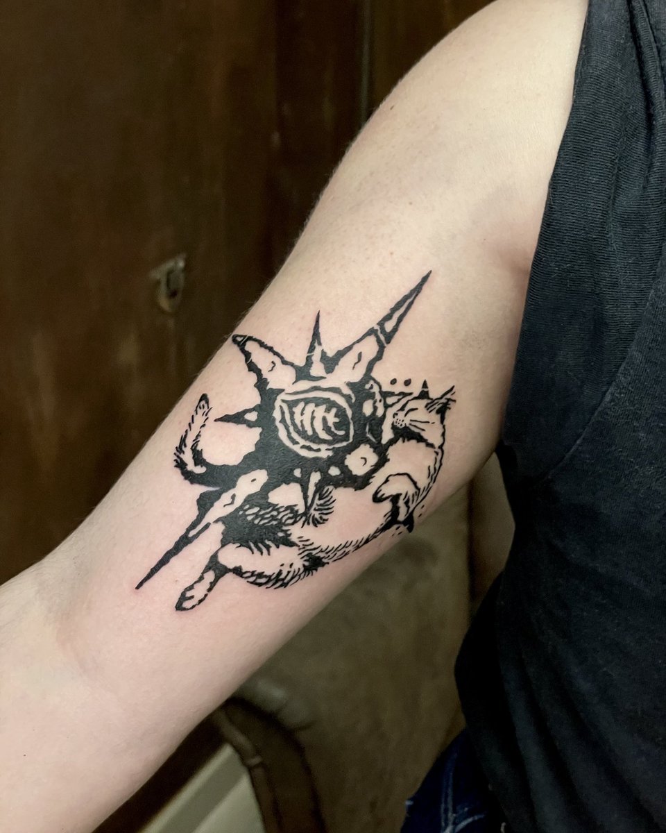 chillingtattoos's tweet photo. Look at this beautiful Star cat ✨
More designs available and open bookings, send DM for more info.

Miren este hermoso gatito estrella✨
Más diseños disponibles y agenda abierta, envía mensaje para mas info.

#tatuaje https://t.co/4oCccCuPWg