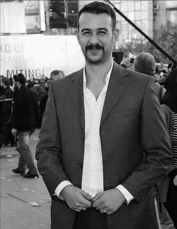 Vatan Gülüşüne Kurban Olduğum Fıratım.