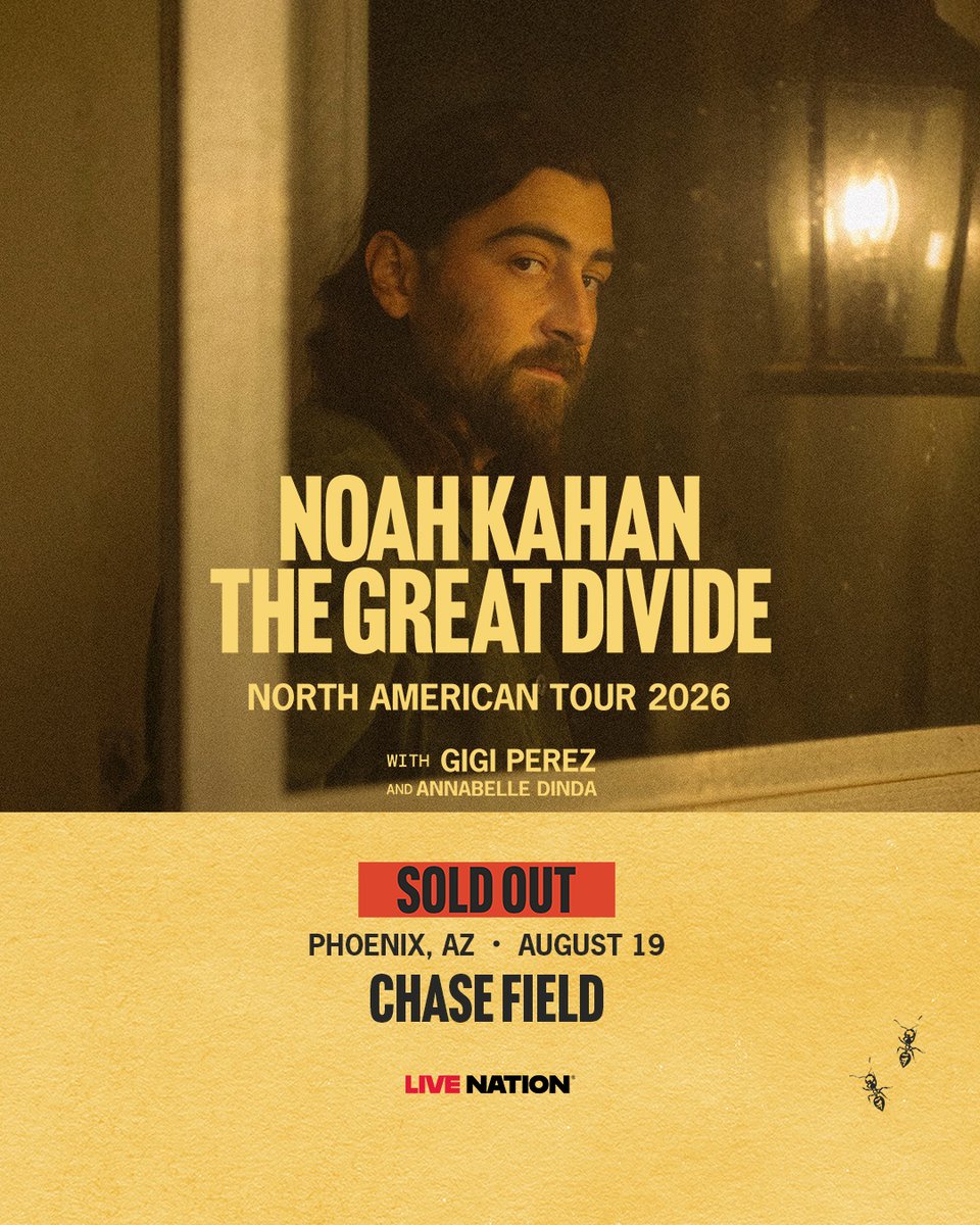 Chase Field tweet media