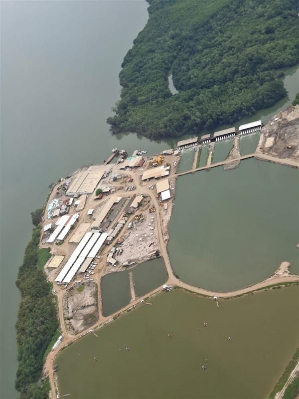 DeltaDelfini's tweet photo. DELTA DELFINI.  Espectacular vista aérea de estación de bombeo con 34 bombas DELTA de 36” de descarga. Las mejores bombas de flujo axial y mixto al servicio del sector camaronero ecuatoriano. #EfficiencyByDesign https://t.co/v3NIkuPXzO
