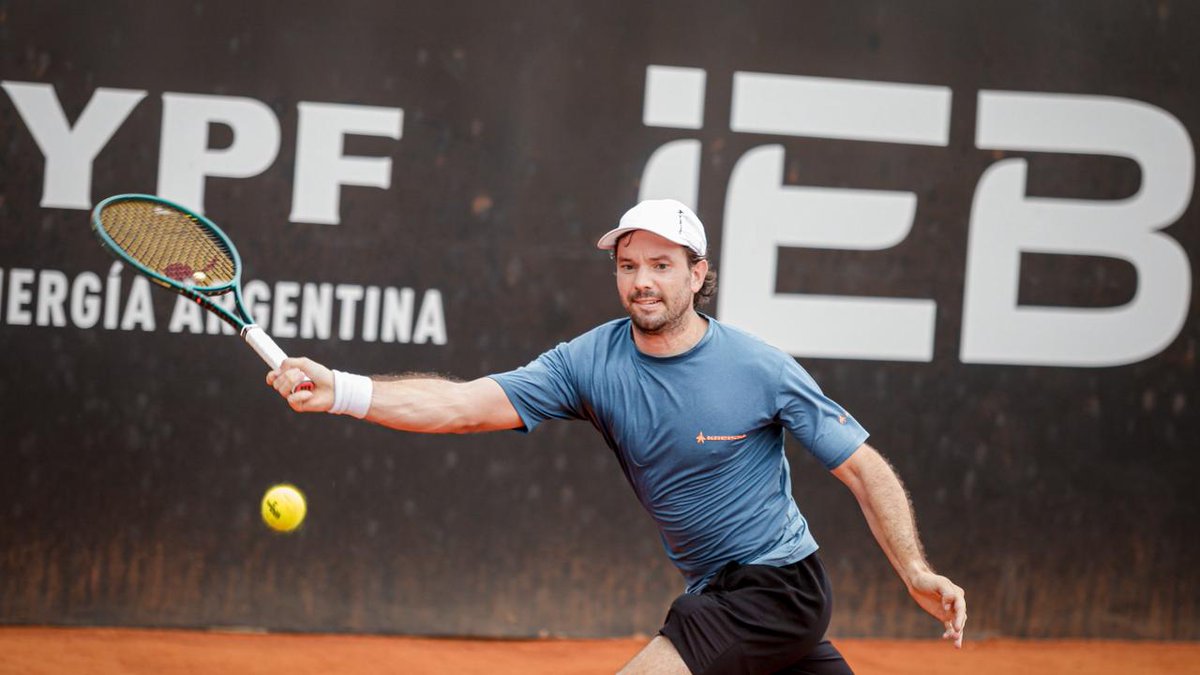 puppotenis's tweet photo. 8F #challenger #Tigre
Lautaro #Midon (5) vs. Carlos María #Zárate 6-4 4-2*... 🌧️
Gonzalo #Villanueva a Nicolás #Kicker (8) 6-4 1-6 6-4
Bruno #Fernandez (BRA) a Genaro #Olivieri (3) 6-1 6-7 (5) 7-5
@andreacollarini (6) vs. Juan Bautista #Torres 5-5*... 🌧️
📷 #Prensa @AATenis https://t.co/xtYajaCvHs