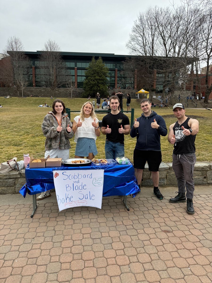 AppRotc's tweet photo. All Thumbs Up for App ROTC’s Scabbard and Blade Club. The cub conducted a fundraiser for the Boone Hospitality House on Sanford Mall on Wednesday. App ROTC’s Scabbard and Blade  fosters leadership through community service. https://t.co/QtaE2qDnqr