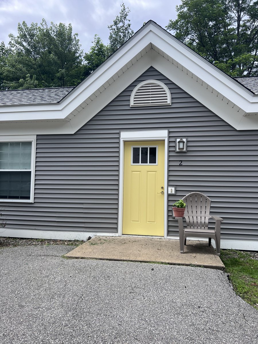 TripleConstruc2's tweet photo. Teamed up with our friends at Lakes Region Community Developers to give this 18-unit complex a total glow-up with roofing, siding, and new doors upgrades. Love how it turned out!  https://t.co/EvToKZl6jE https://t.co/65npP2HfIW