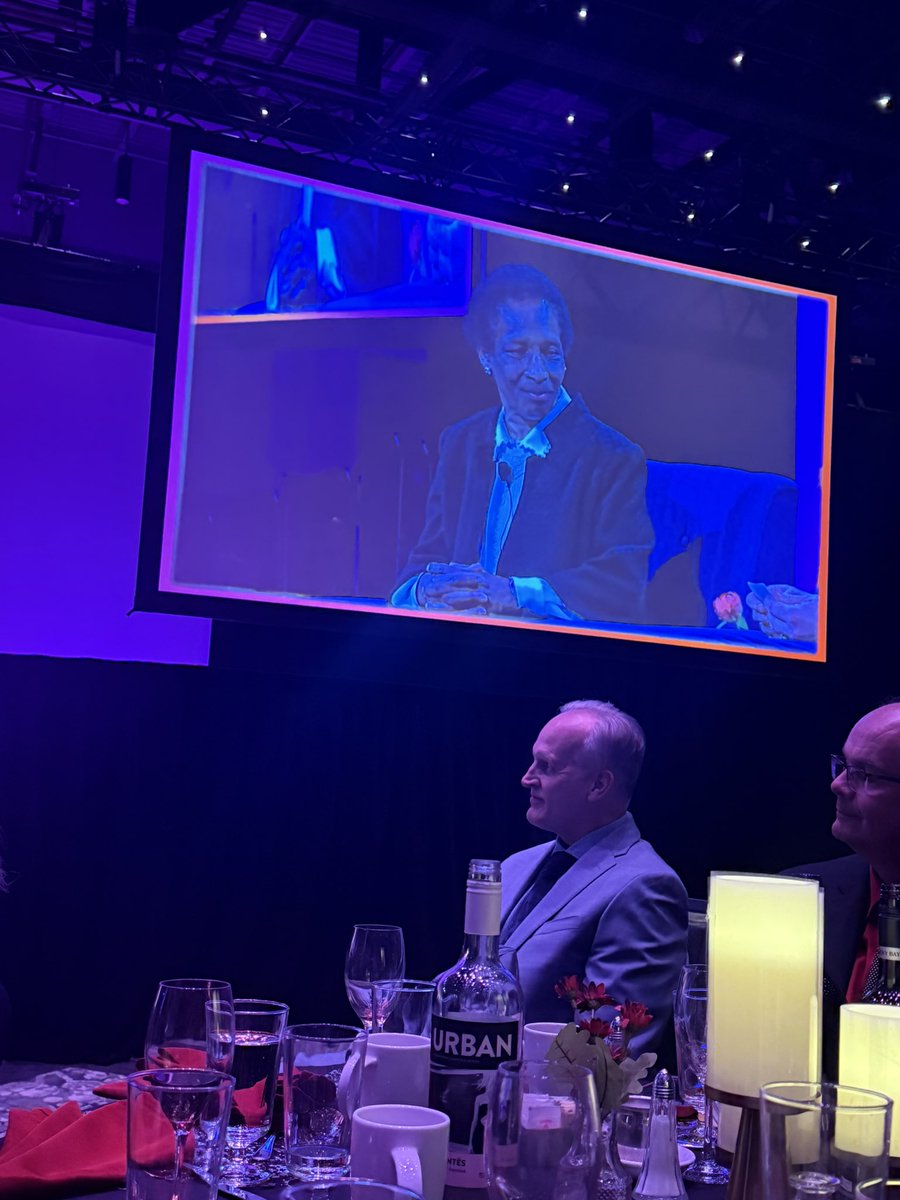 Janice Landry tweet media