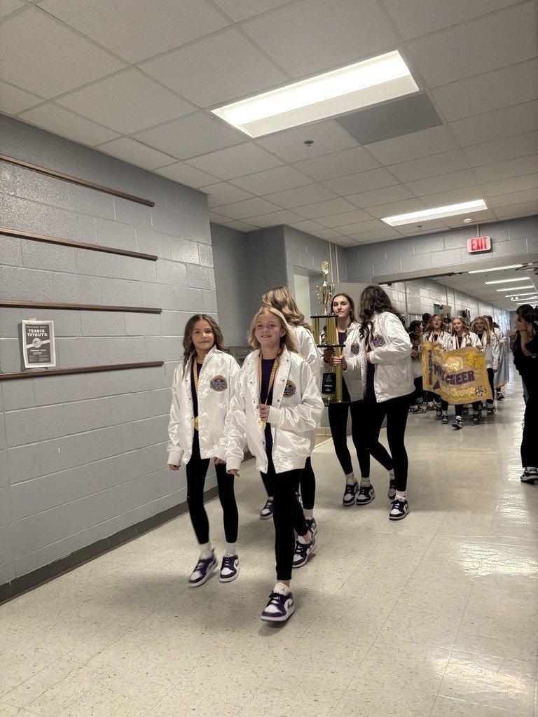 bcpsky's tweet photo. Huge congrats to the Mt. Washington Middle Generals! 🏆 After 30 years, they’re back &amp; bringing home gold medals &amp; white jackets from UCA Nationals! 🥇 Flawless routines with zero deductions, true "Generals Excellence." Way to go, Coach Underwood! 📣https://t.co/KyW7oanCrl

#MWMS https://t.co/XGcktH8Mw3