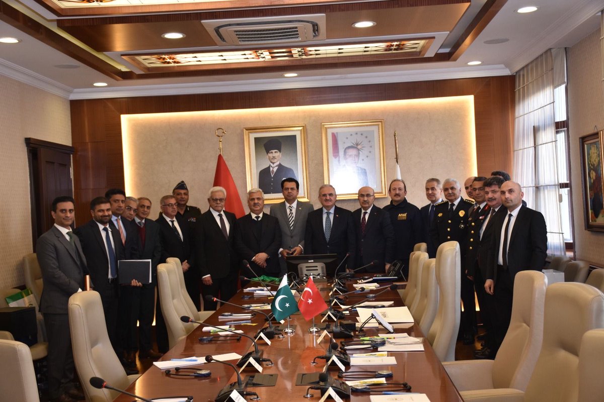 Münir Karaloğlu tweet media