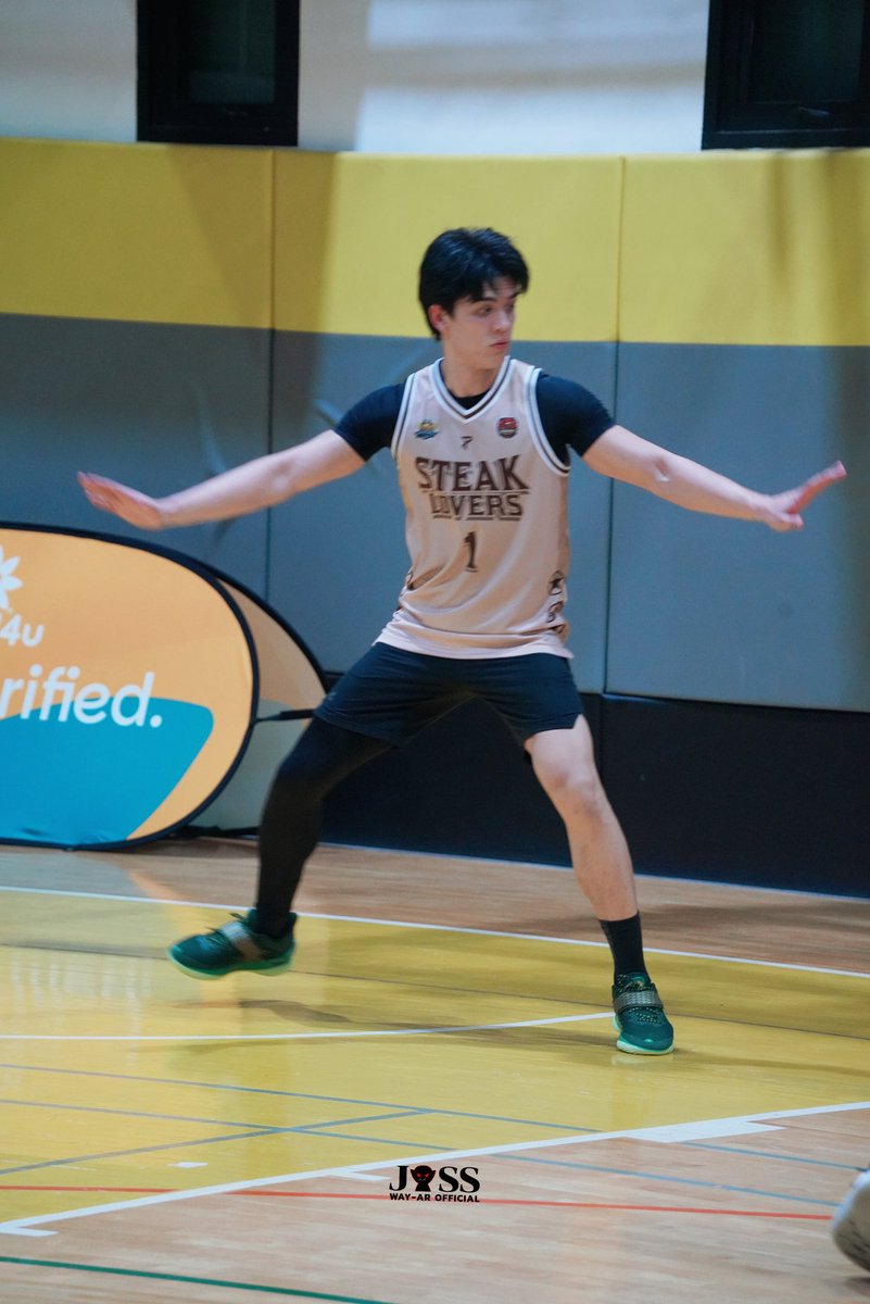 ใครจะโพแฟนสาว หยุดก่อน 🫷🐻🫸ตั้งรับไม่ทันคับ😆🐻💕

#BSLseason4
#JossWayar