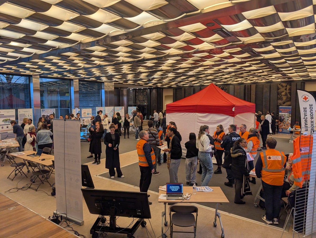 Préfet du Val-de-Marne tweet media