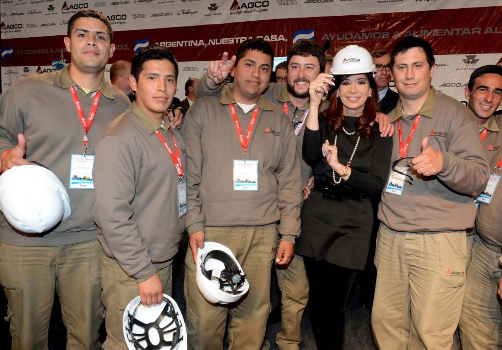 Feliz cumple a quien nunca abandonó a los trabajadores ❤️

<a href="/CFKArgentina/">Cristina Kirchner</a>