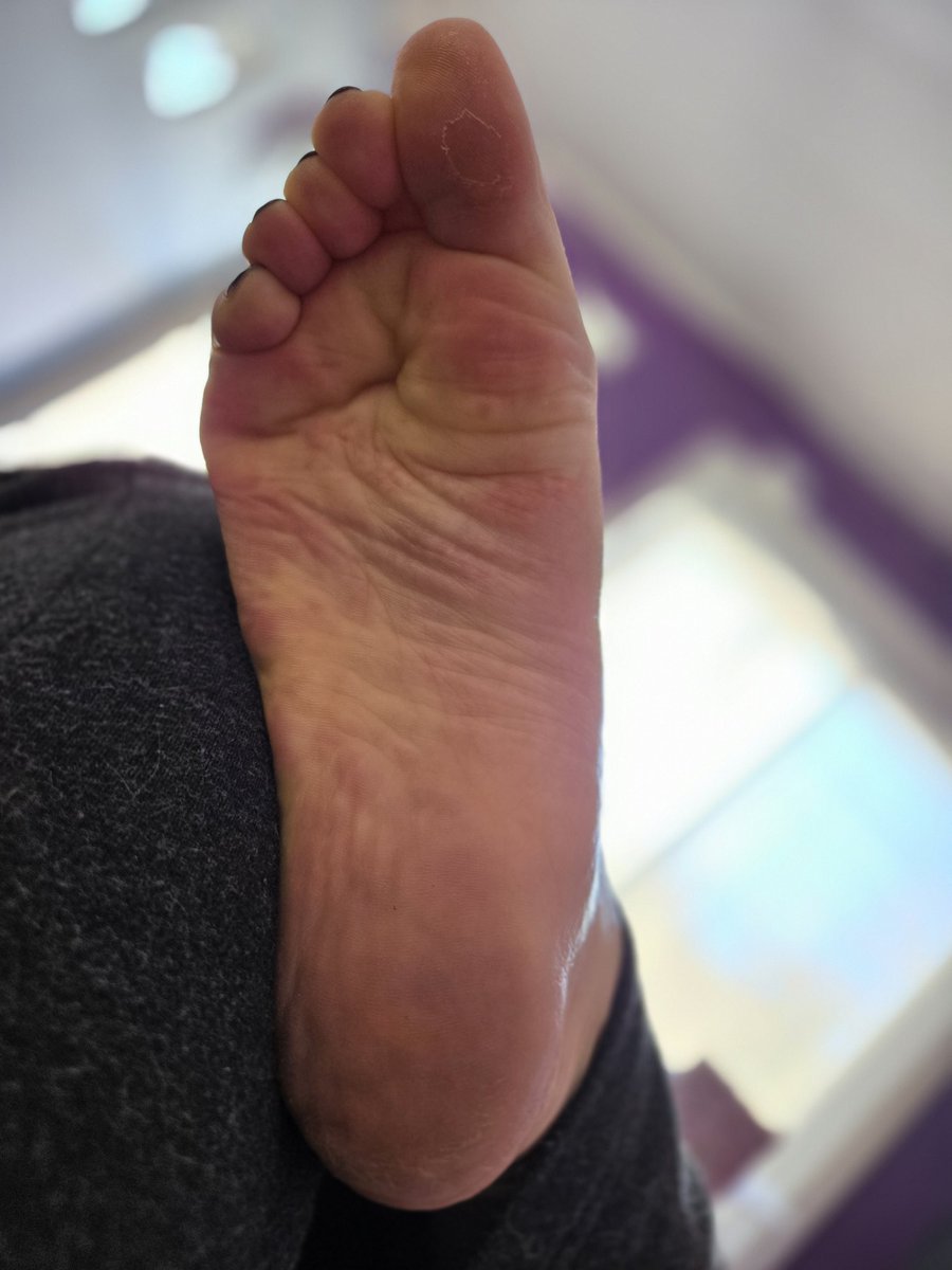 angel_dancerfeet tweet media